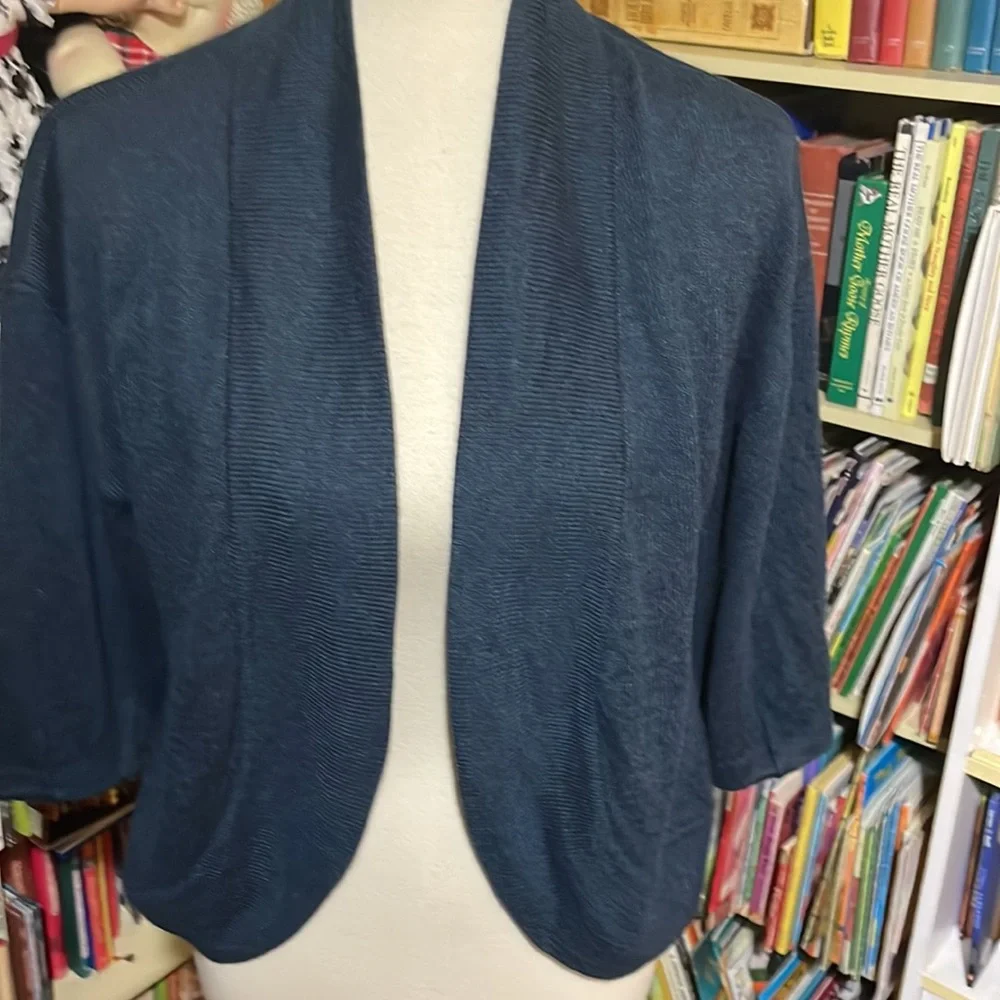 ❤️Loft Super Soft Sweater size small - Picture 2 of 8